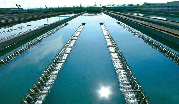 兩部委印發(fā)《關于推進污水處理減污降碳協(xié)同增效的實施意見》：2025年底前，建成100座標桿污水處理廠